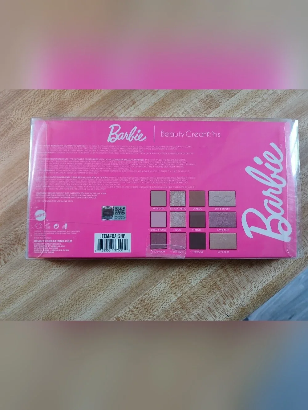 Barbie Hello World Beauty Palette - Pink and Blue - Picture 4 of 5